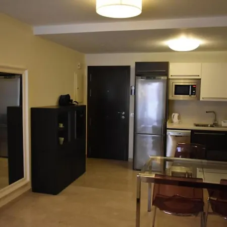 Apartment Zenit *